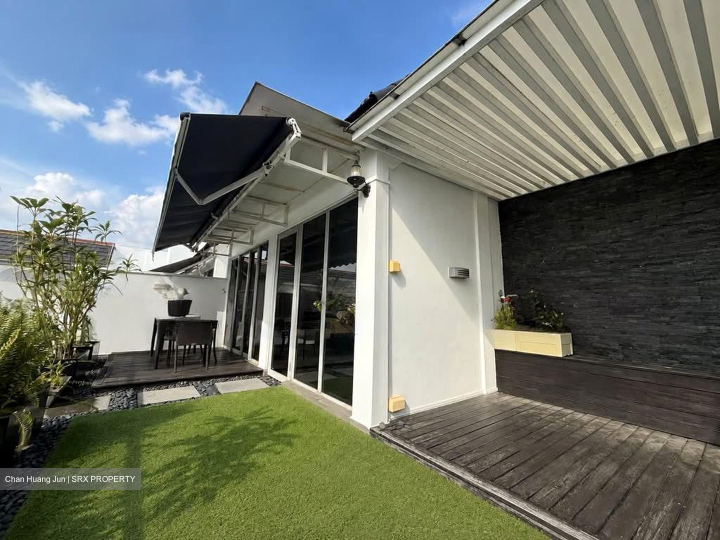 Casa Cambio (D19), Condominium #597087961
